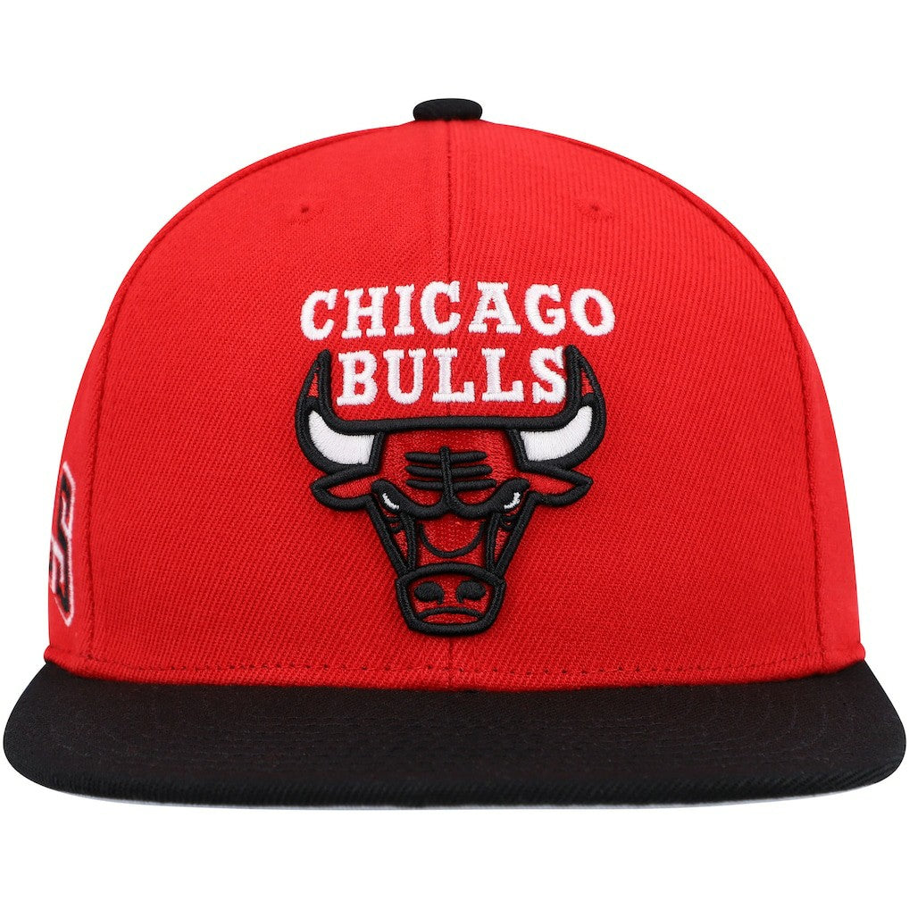 Chicago Bulls Side Core 2.0 Snapback Hat - Red/Black | Mitchell & Ness outlet