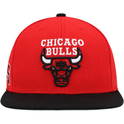 Chicago Bulls Side Core 2.0 Snapback Hat - Red/Black | Mitchell & Ness outlet