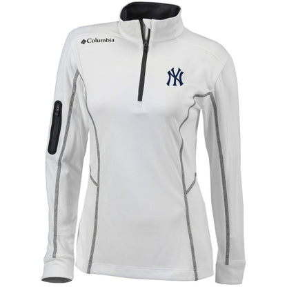New York Yankees Women's Omni-Wick Shotgun Quarter-Zip Pullover Top - White | Columbia