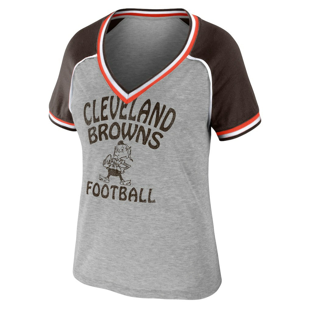 Cleveland Browns WEAR by Erin Andrews Women's Cropped Raglan Throwback V-Neck T-Shirt - Heather Gray for sale