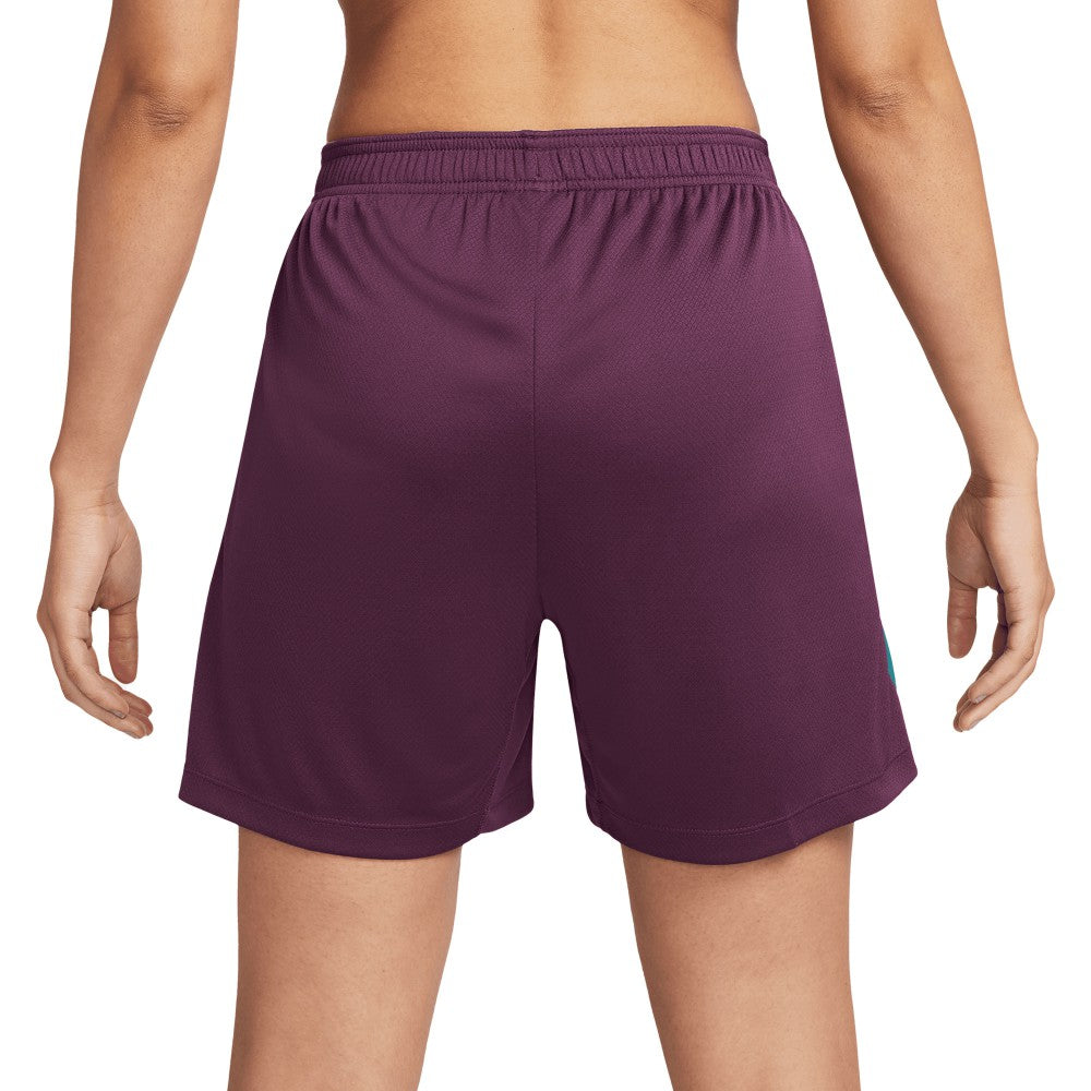 Paris Saint-Germain Women's 2024/25 Strike Performance Shorts - Burgundy | Nike shop