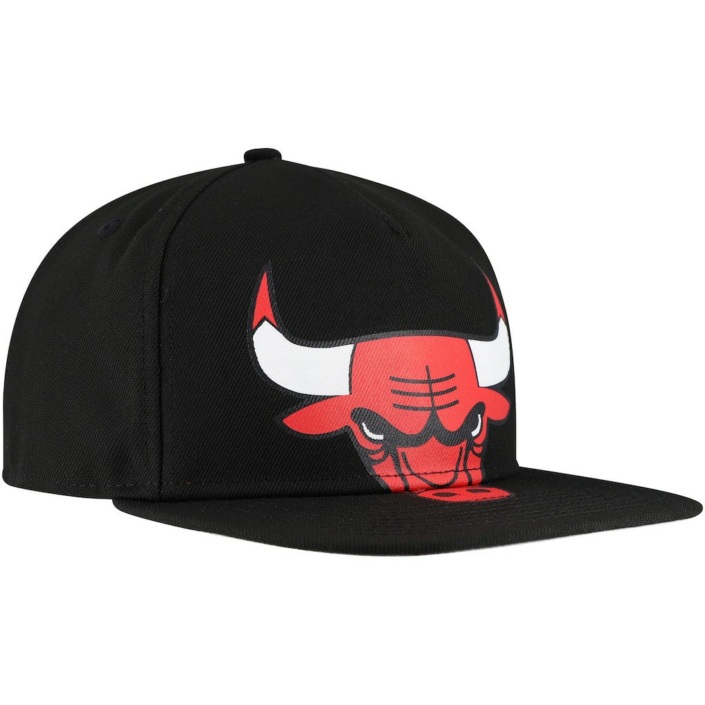 Chicago Bulls Oversized Puff Print Logo Golfer Snapback Hat - Black | New Era sale