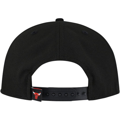 Chicago Bulls Oversized Puff Print Logo Golfer Snapback Hat - Black | New Era sale