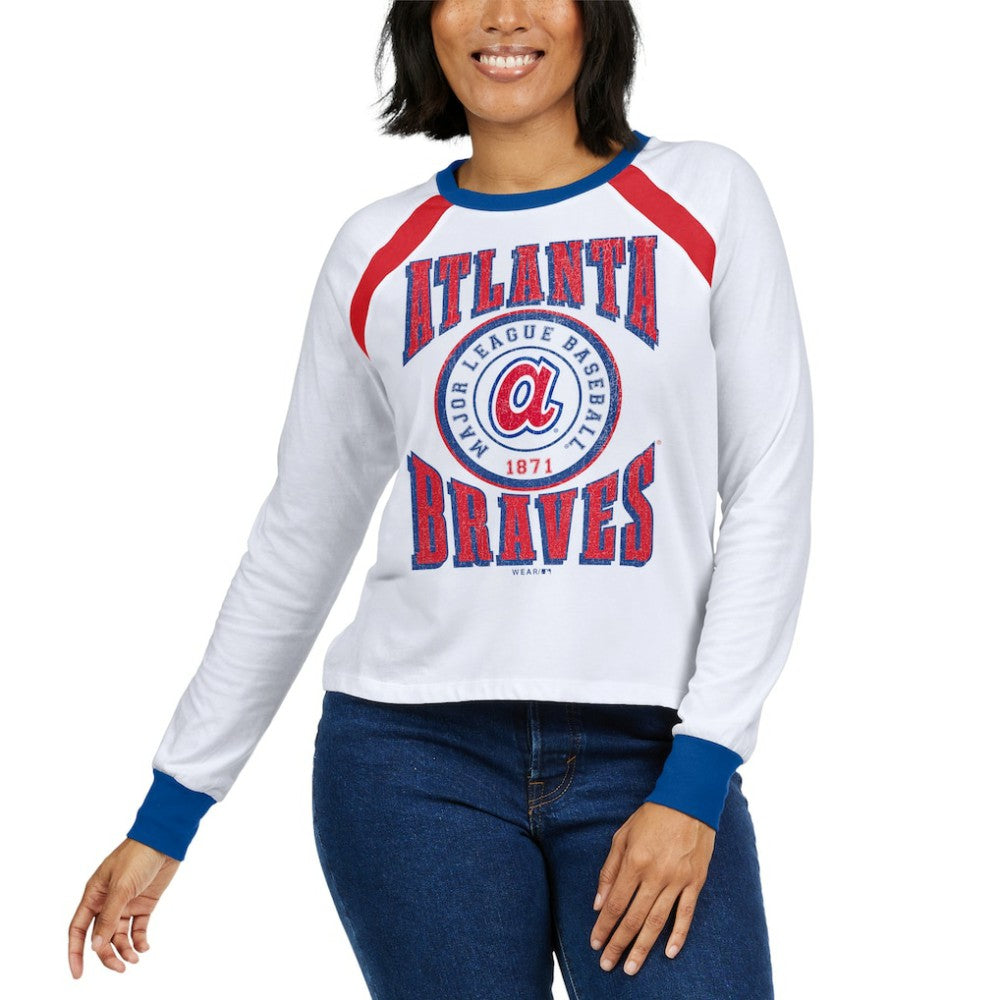 Atlanta Braves WEAR by Erin Andrews Women's Raglan Long Sleeve T-Shirt - White