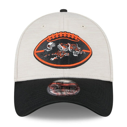 Cincinnati Bengals New Era 2024 Sideline Historic 39THIRTY Flex Hat - Stone/Black for sale