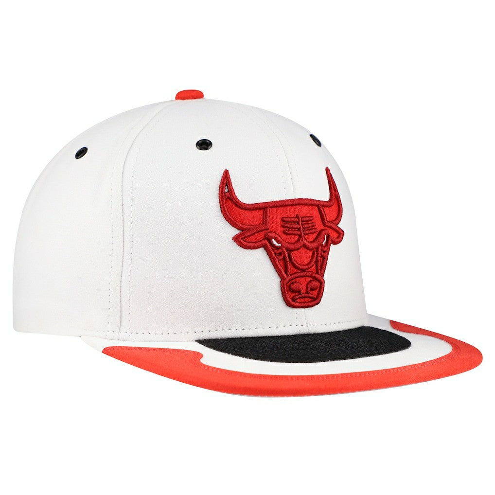 Chicago Bulls Day 4 Snapback Hat - White | Mitchell & Ness sale