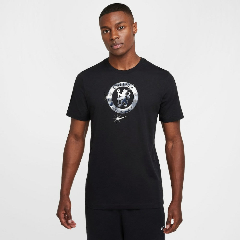 Chelsea Crest T-Shirt - Black | Nike shop