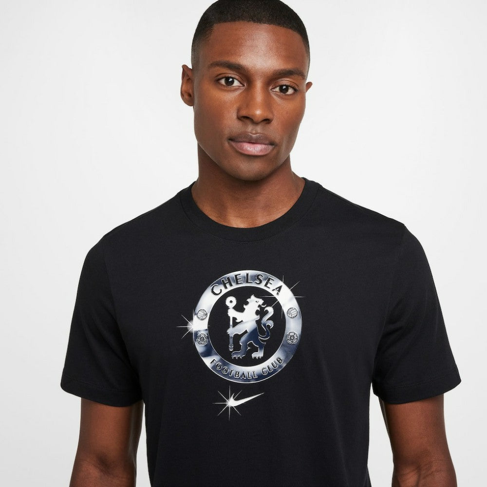 Chelsea Crest T-Shirt - Black | Nike shop