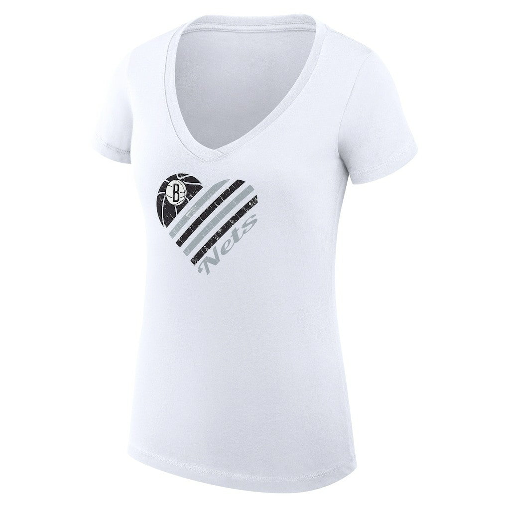 Brooklyn Nets G-III 4Her by Carl Banks Women's Super-Slim Fit Lightweight Heart V-Neck T-Shirt - White on sale