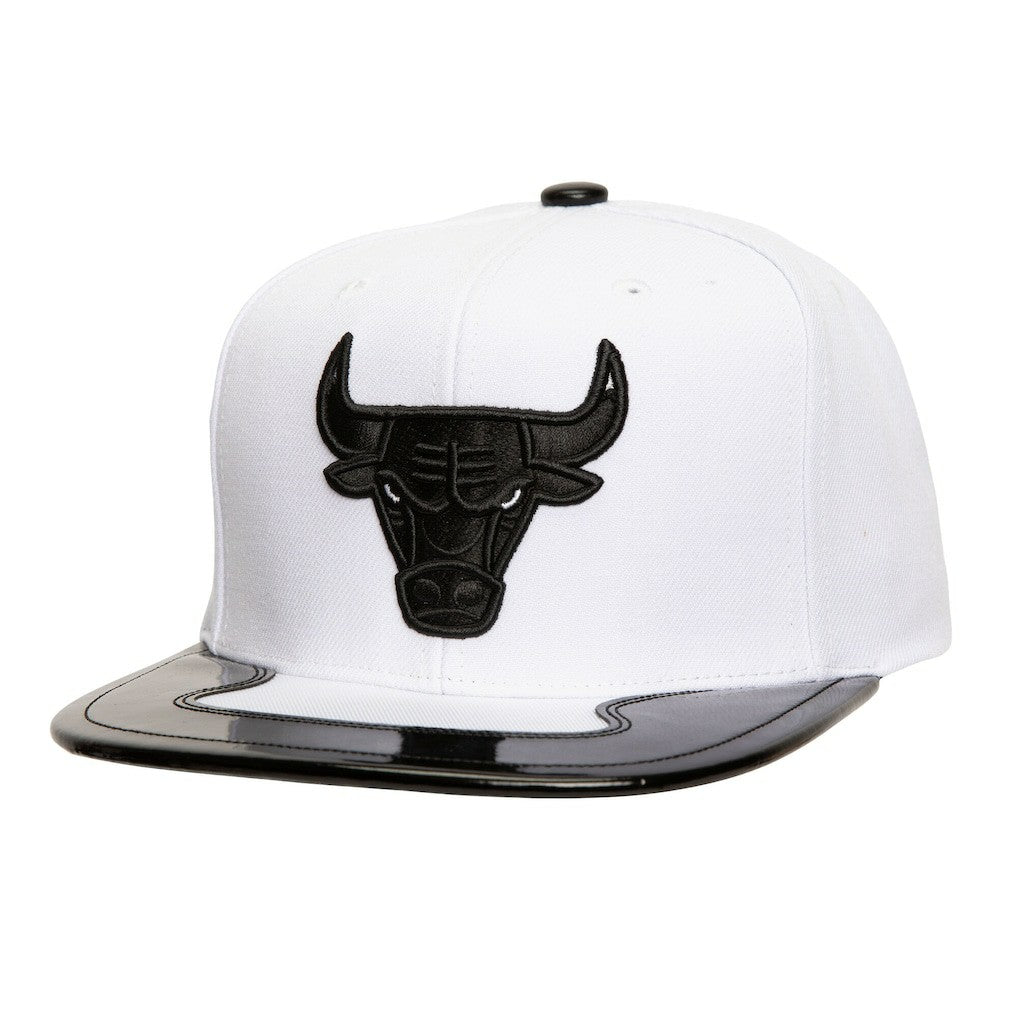Chicago Bulls Day 11 Snapback Hat - White | Mitchell & Ness shop