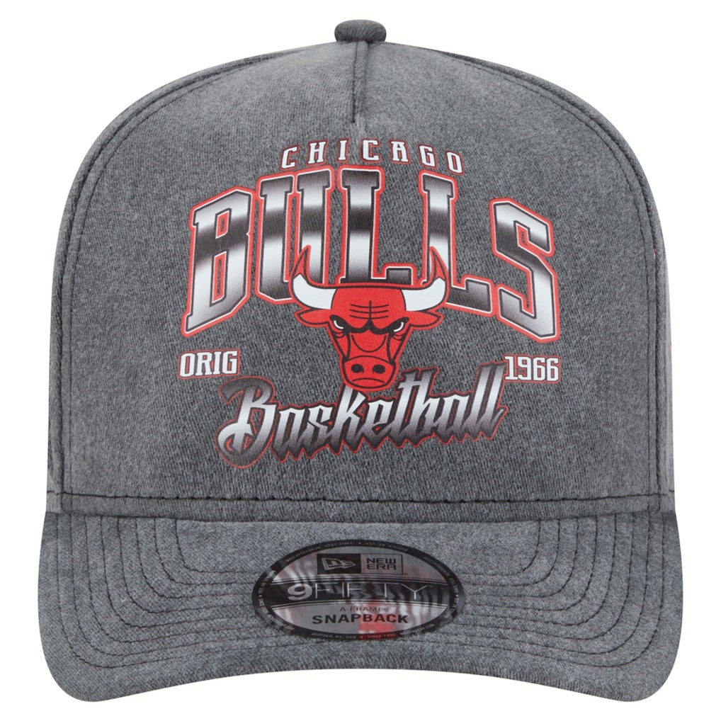 Chicago Bulls Throwback Washed Pre-Curved 9FIFTY Snapback Hat - Charcoal | New Era on sale