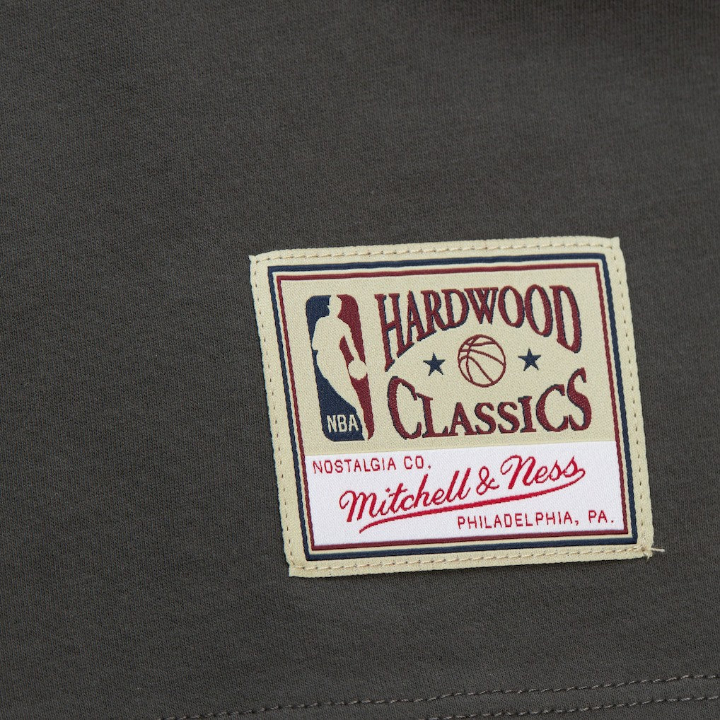 Philadelphia 76ers Women's Hardwood Classics Oversized Boyfriend T-Shirt - Charcoal | Mitchell & Ness outlet