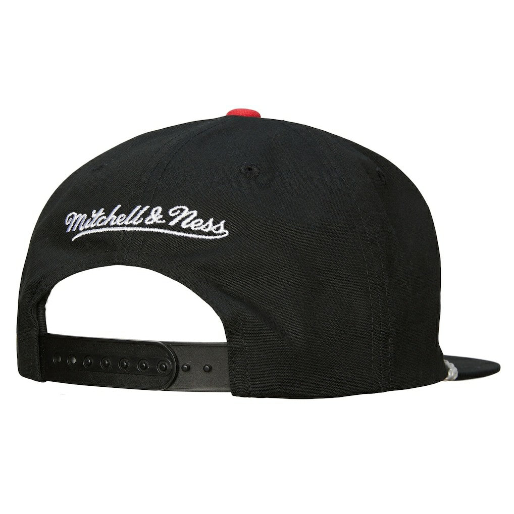 Chicago Bulls Ascend Deadstock Snapback Hat - Black | Mitchell & Ness sale