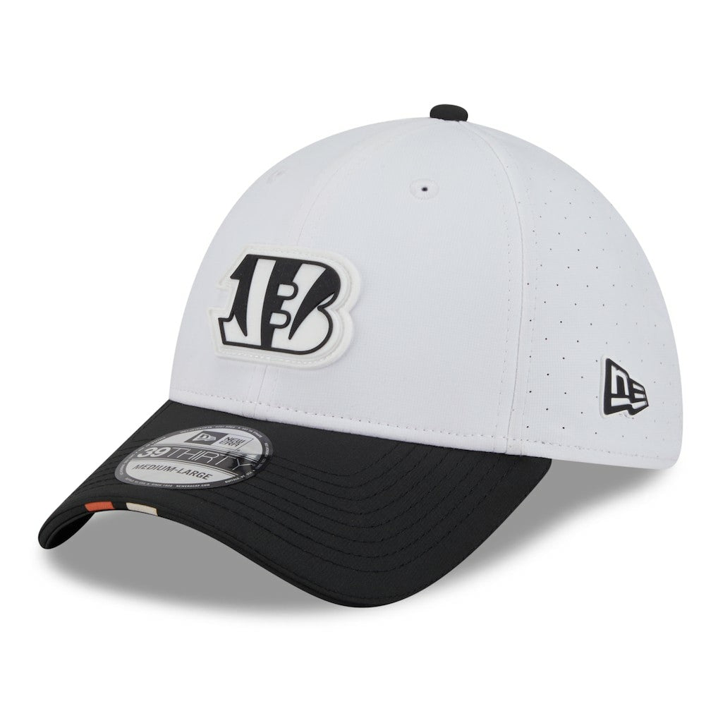 Cincinnati Bengals New Era 2025 NFL Training Camp 39THIRTY Flex Hat - White/Black for sale