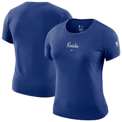 New York Knicks Women's Courtside Modest Cropped Tri-Blend T-Shirt - Blue | Nike discount
