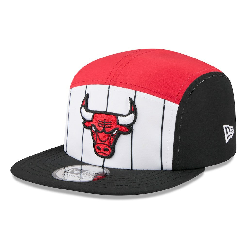 Chicago Bulls 2025 NBA Tip Off Camper Adjustable Hat - White/Black | New Era shop
