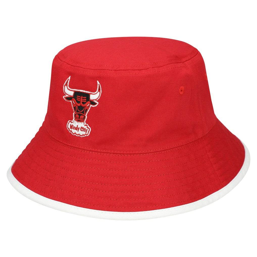 Chicago Bulls Flip It Reversible Bucket Hat - Black/Red | Mitchell & Ness on sale