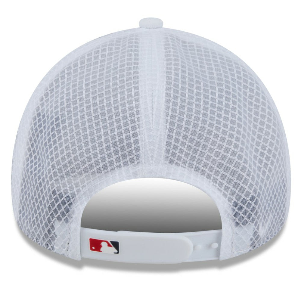 Washington Nationals 2026 Batting Practice Apex 9FORTY Adjustable Trucker Hat - White | New Era
