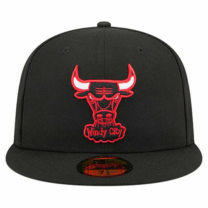 Chicago Bulls Core Logo 59FIFTY Fitted Hat - Black | New Era online