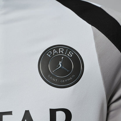 Paris Saint-Germain Jordan Brand Men's Strike Drill Quarter-Zip Long Sleeve Dri-FIT Top - White | Jordan outlet
