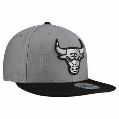 Chicago Bulls Core Logo Storm Gray Two-Tone 9FIFTY Snapback Hat - Gray | New Era on sale