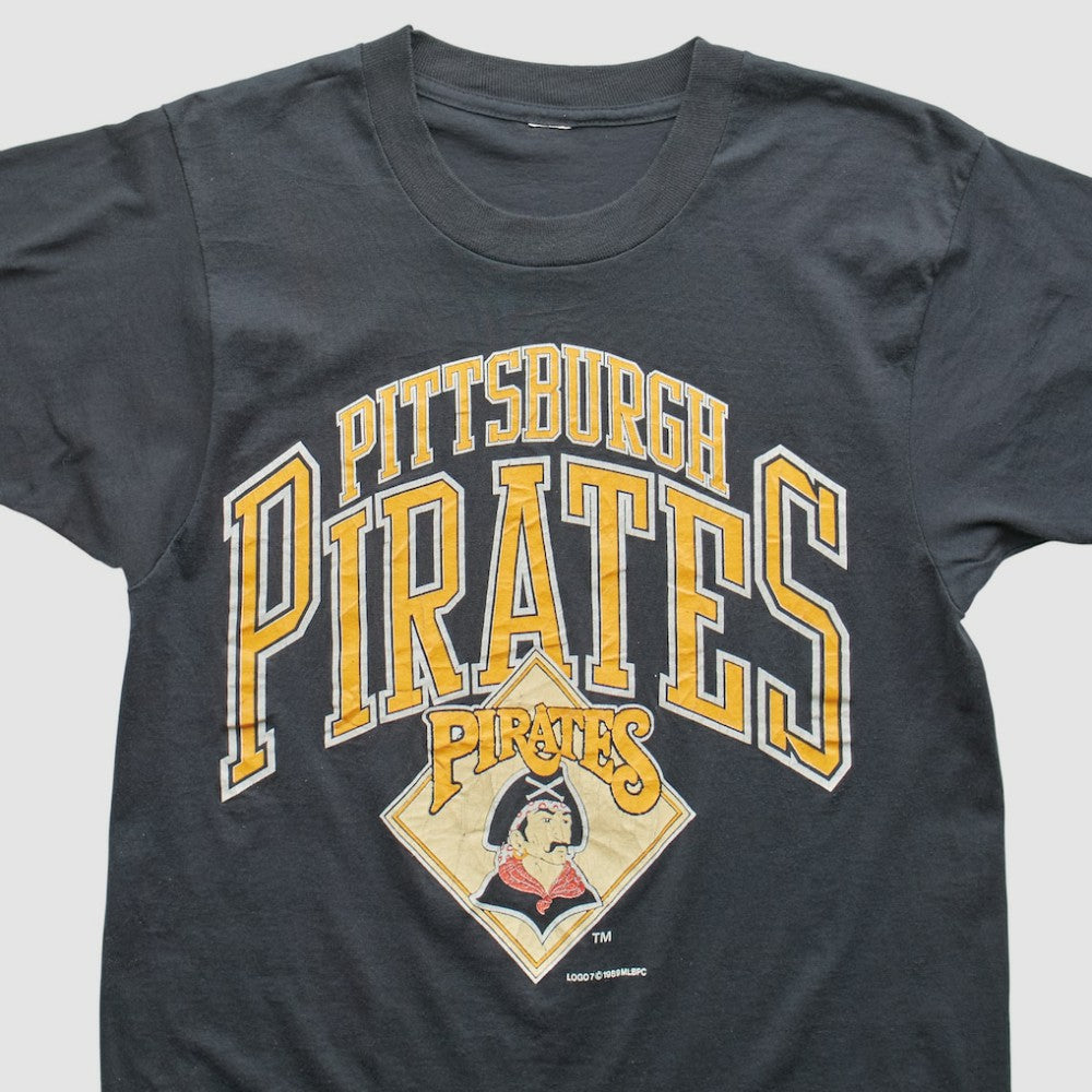 Pittsburgh Pirates Logo 7 1989 T-Shirt - Black Vintage