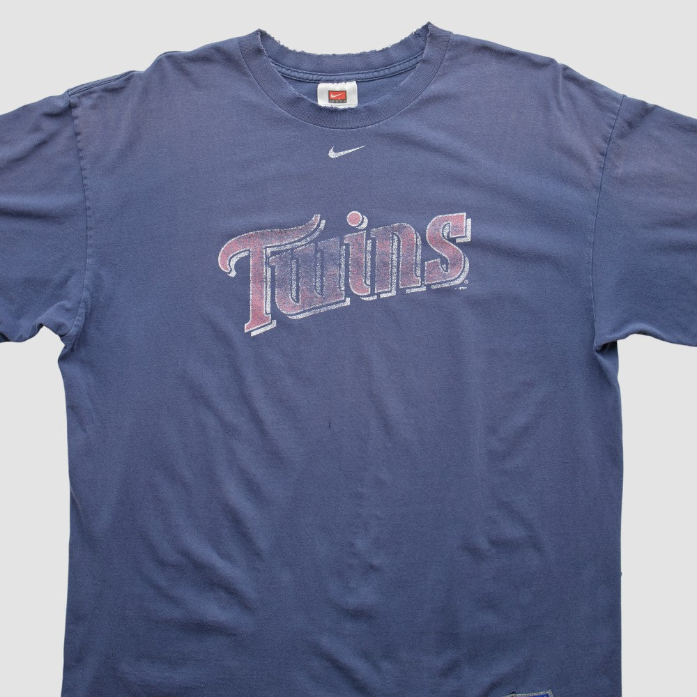 Minnesota Twins 2000s T-Shirt - Navy Vintage | Nike