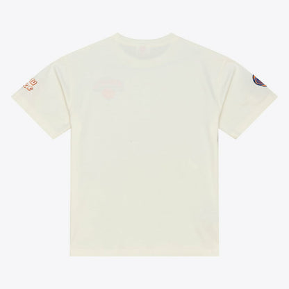 New York Knicks Hardwood Classics Chainstitch Premium T-Shirt - Cream | Mitchell & Ness online