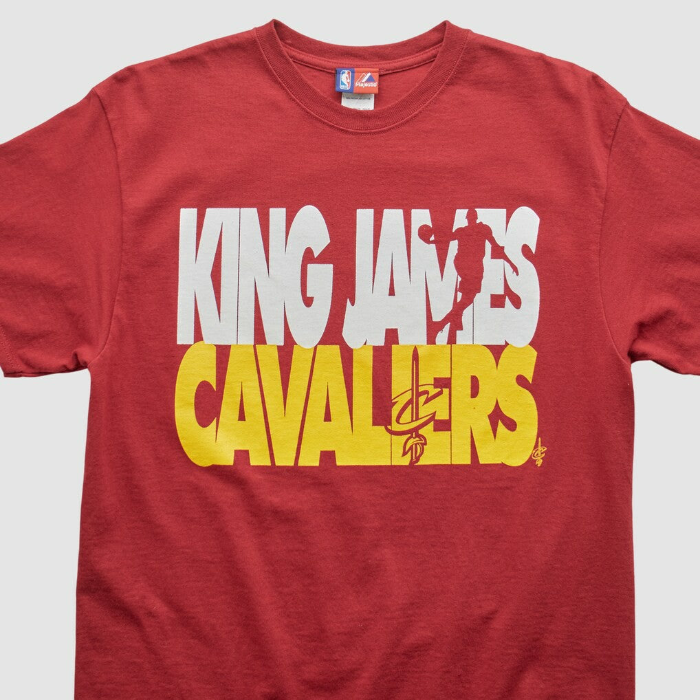 Cleveland Cavaliers Majestic 2000s T-shirt sale - Maroon Vintage | Vintage on sale
