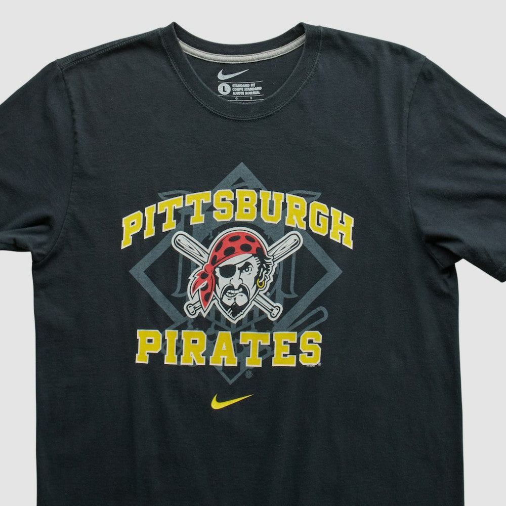 Pittsburgh Pirates 2010s T-shirt - Black Vintage | Nike