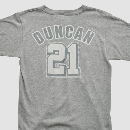 San Antonio Spurs Majestic 2000s T-shirt - Heather Gray Vintage | Vintage discount