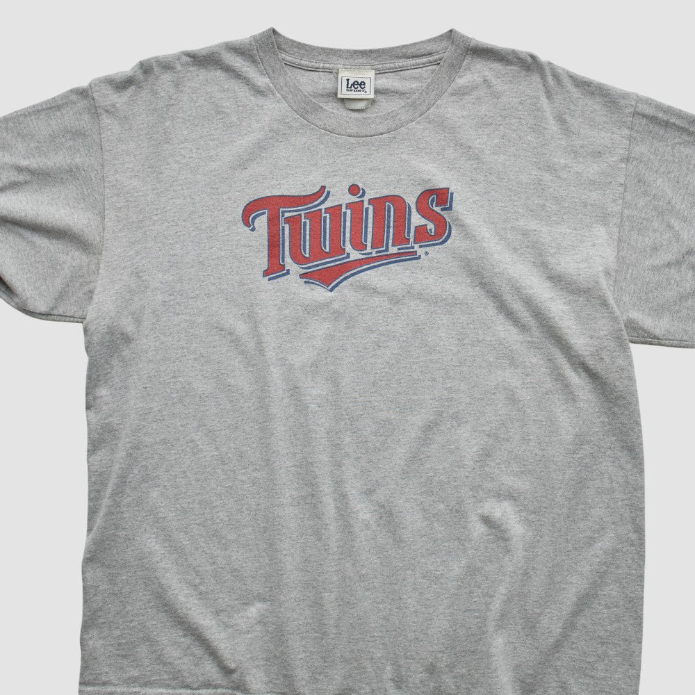Minnesota Twins Lee Apparel 2000s Long Sleeve T-shirt - Heather Gray Vintage