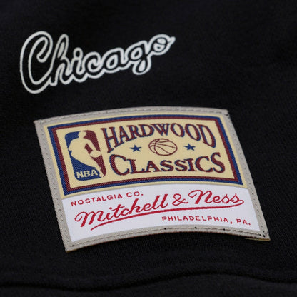 Chicago Bulls Women's Hardwood Classics Script Lightweight Sweatshirt - Black | Mitchell & Ness discount