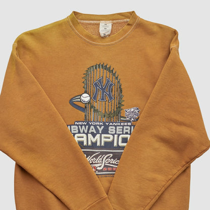 New York Yankees 2000 Pullover Sweatshirt - Clay Vintage