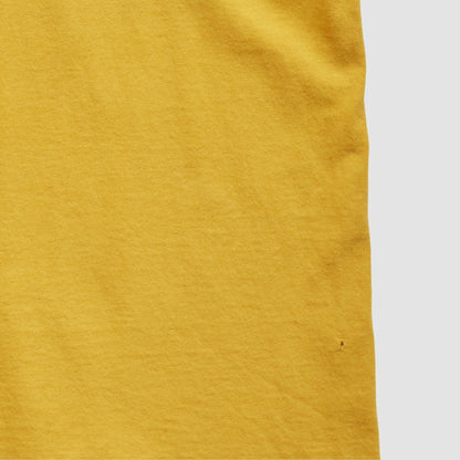 Indiana Pacers NBA 2000s T-shirt - Yellow Vintage | Vintage sale