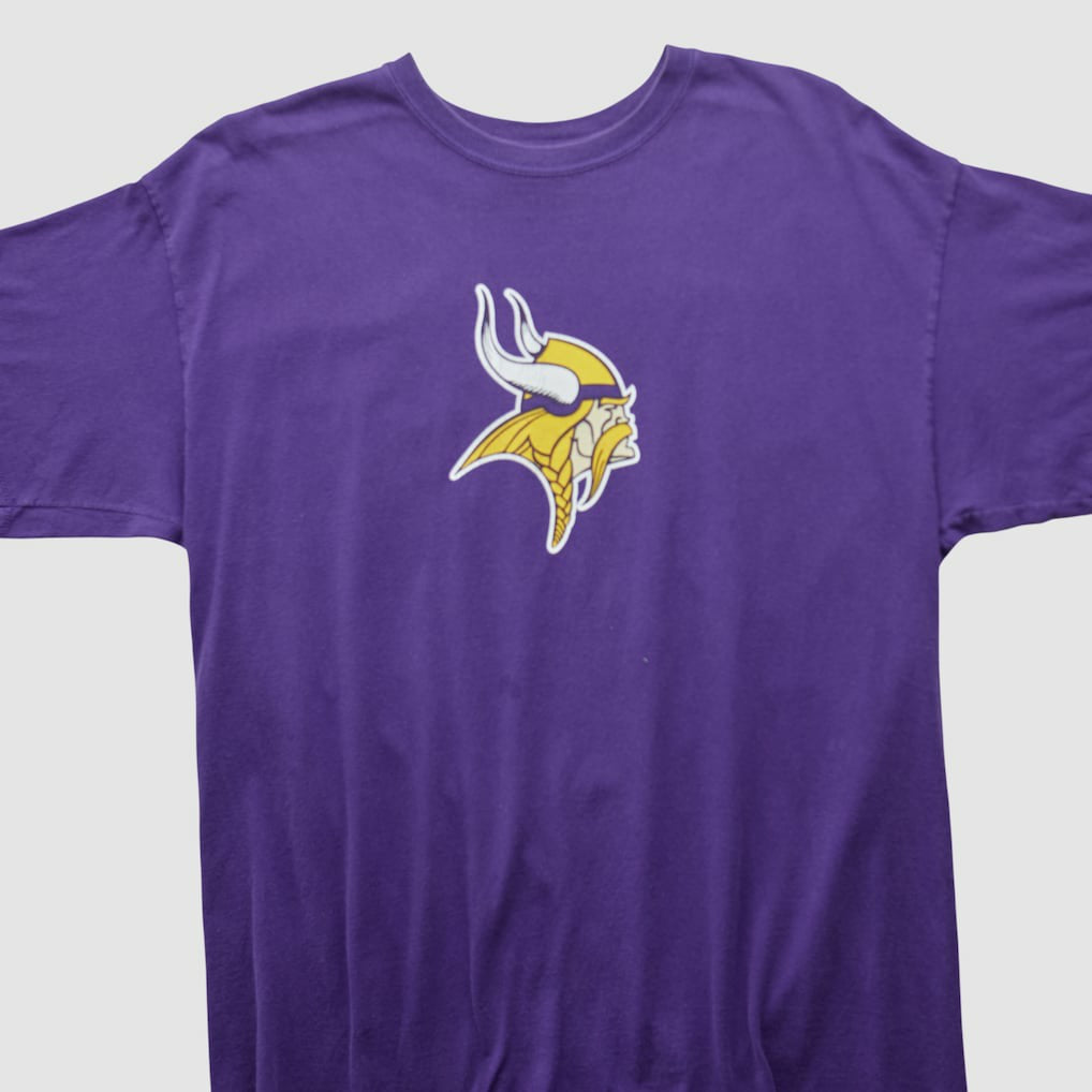 Minnesota Vikings Reebok 2000s T-shirt - Purple Vintage for sale