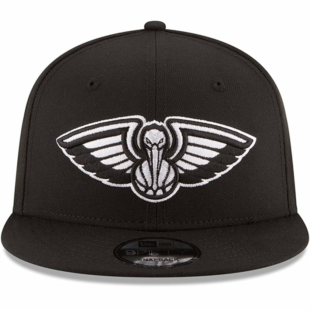 New Orleans Pelicans Black & White Logo 9FIFTY Adjustable Snapback Hat - Black | New Era for sale
