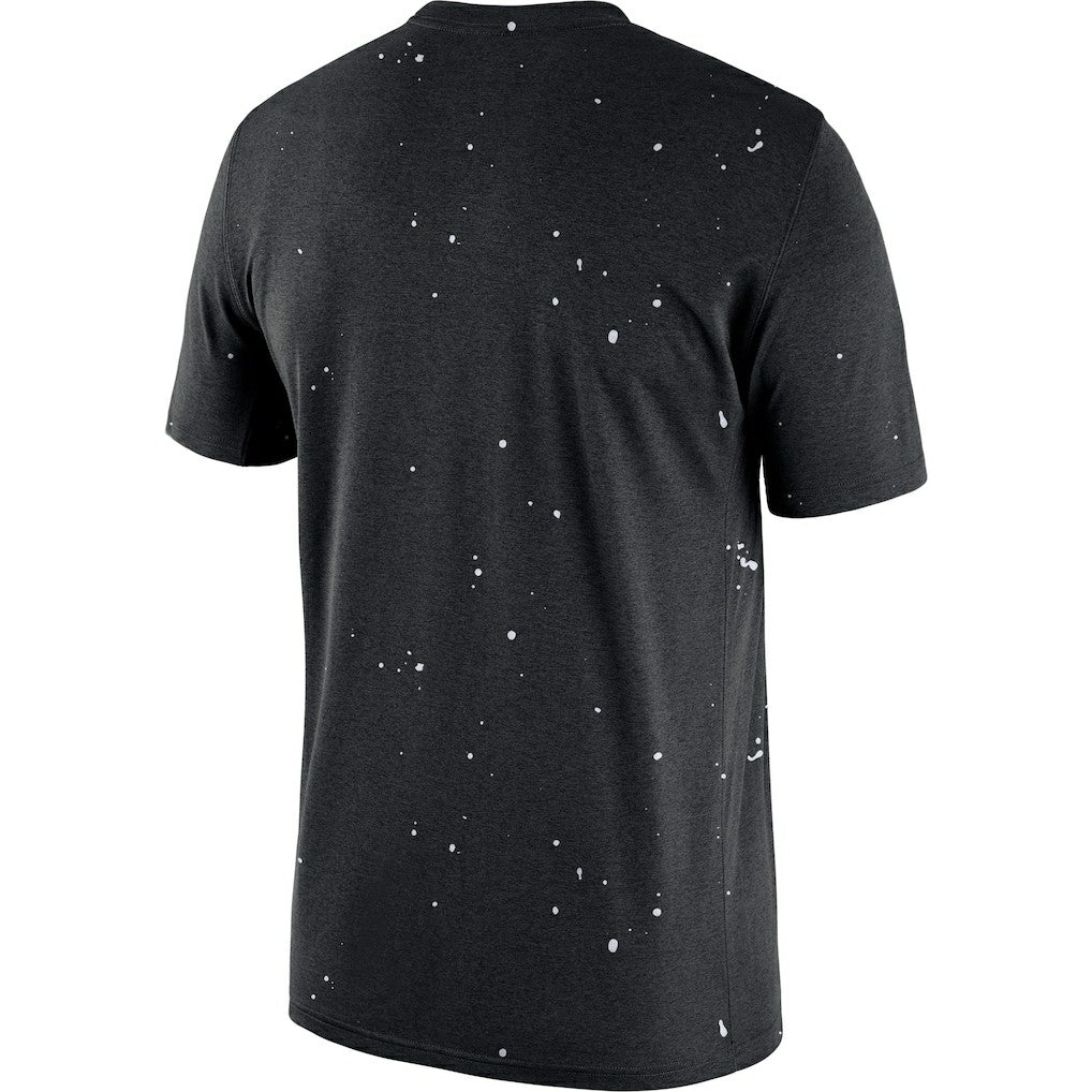 Brooklyn Nets Courtside Splatter T-Shirt - Black | Nike sale