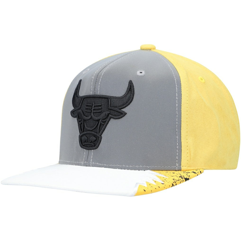 Chicago Bulls Day 5 Snapback Hat - Gray/Yellow | Mitchell & Ness online