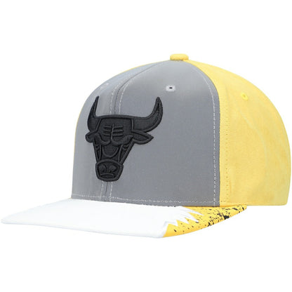 Chicago Bulls Day 5 Snapback Hat - Gray/Yellow | Mitchell & Ness online