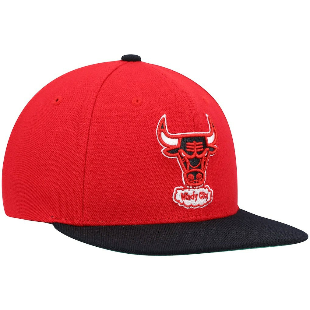 Chicago Bulls Hardwood Classics Team Two-Tone 2.0 Snapback Hat - Red/Black | Mitchell & Ness sale