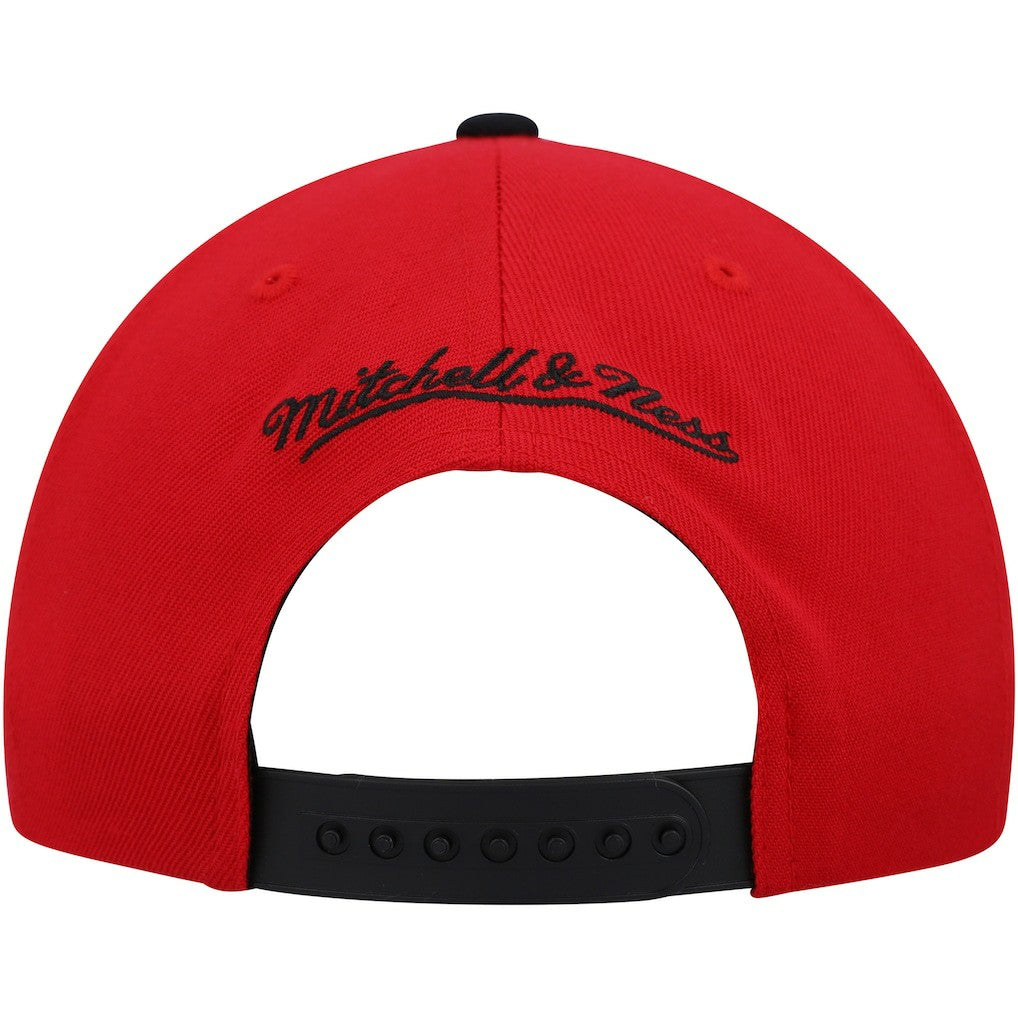 Chicago Bulls Day One Snapback Hat - White/Red | Mitchell & Ness outlet