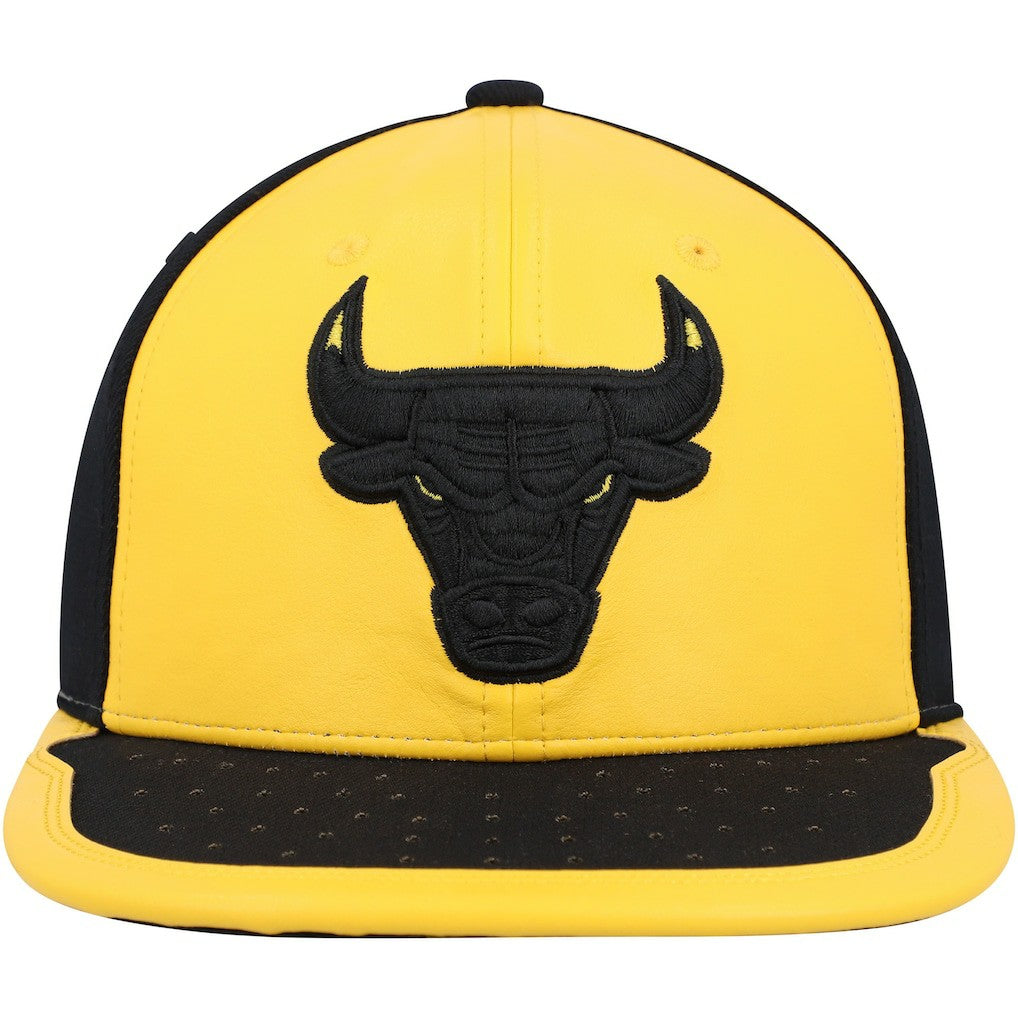 Chicago Bulls Day One Snapback Hat - Yellow/Black | Mitchell & Ness cheap