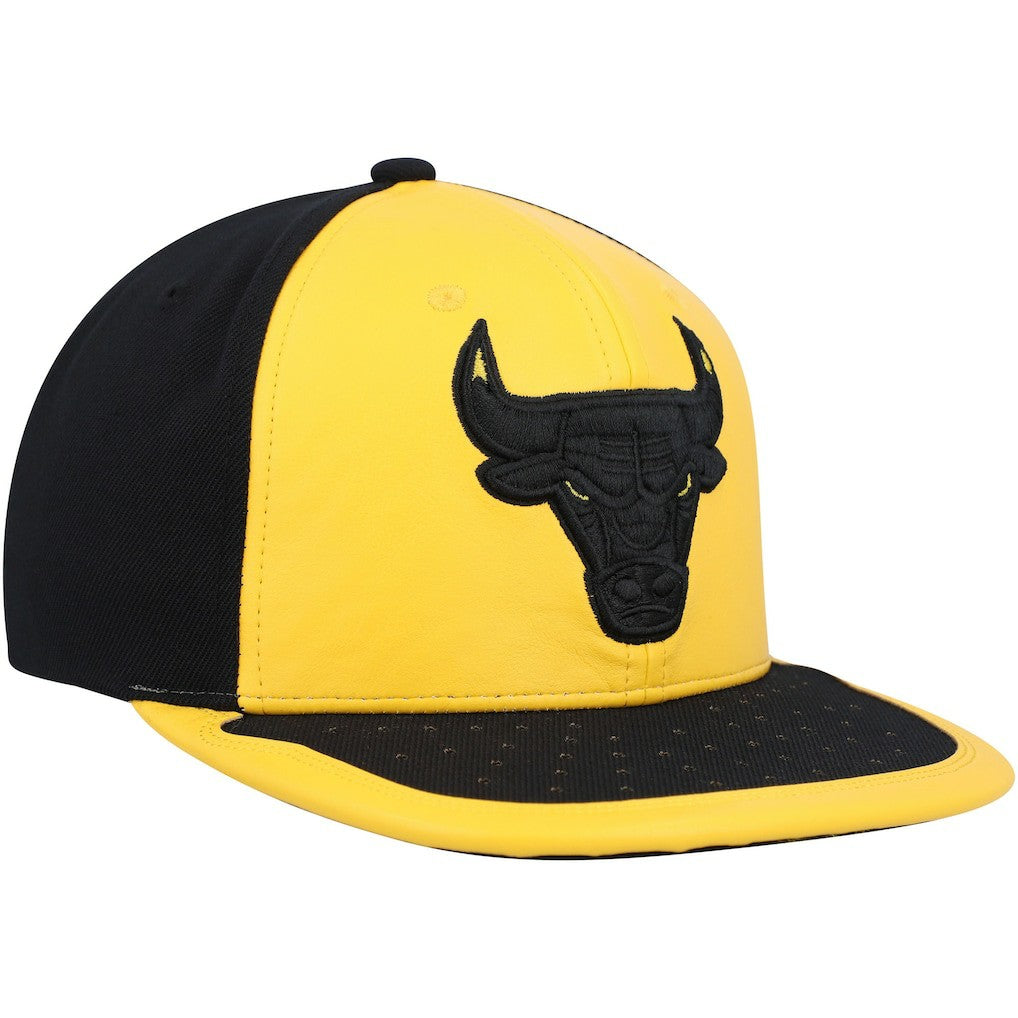 Chicago Bulls Day One Snapback Hat - Yellow/Black | Mitchell & Ness cheap