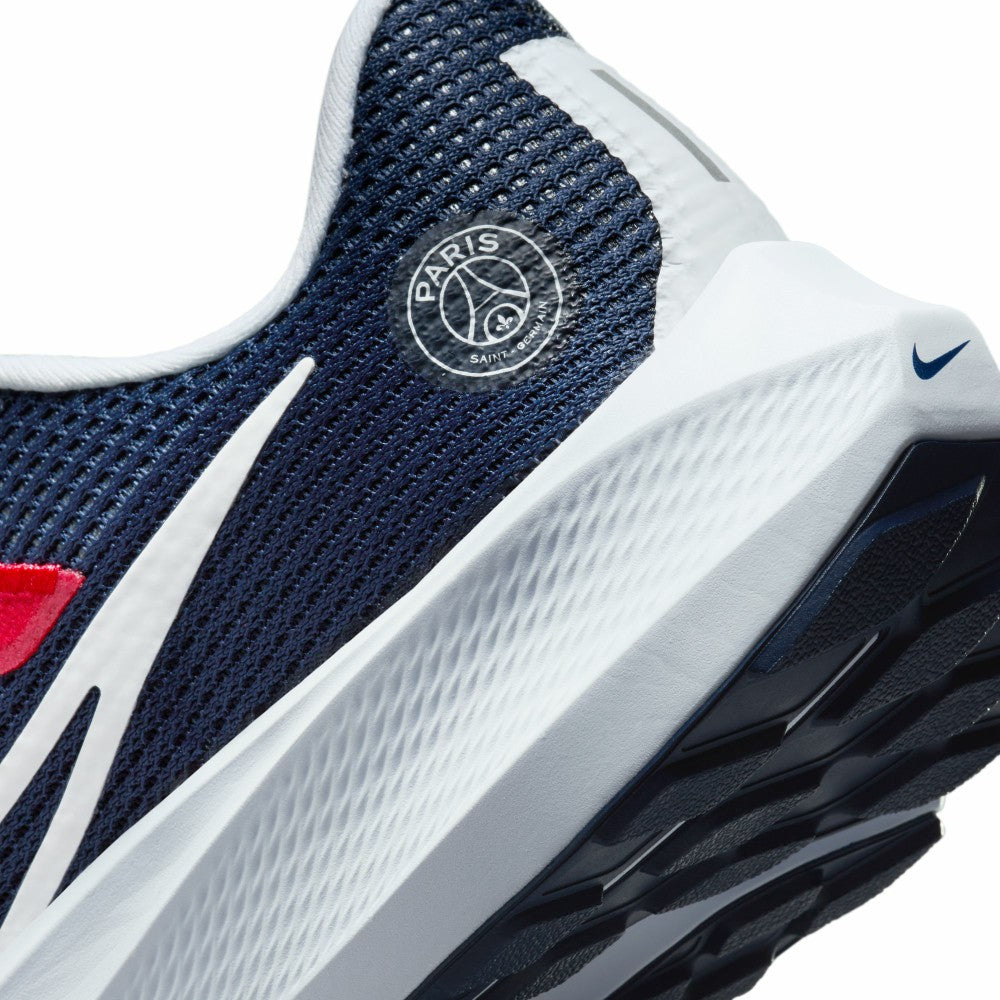 Paris Saint-Germain Unisex Pegasus 40 Road Running Shoe - Black | Nike for sale