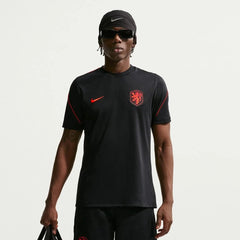 Black/Hyper Crimson/Hyper Crimson